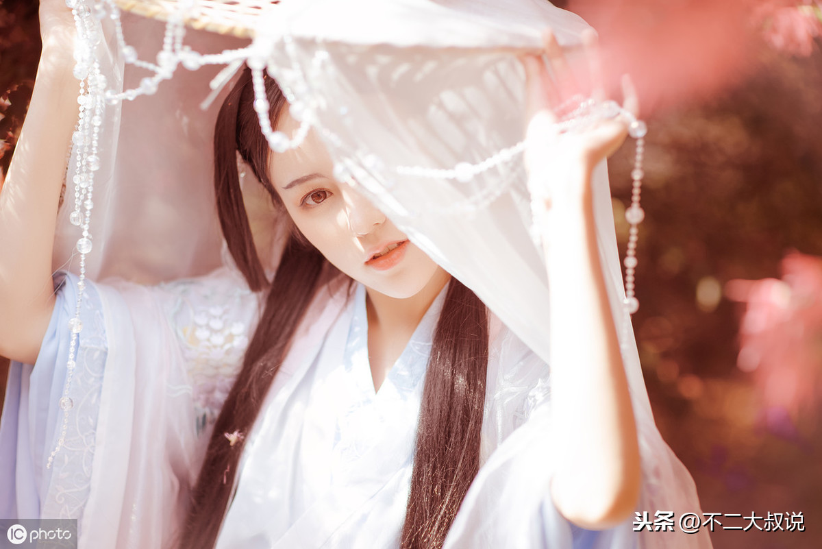 古言小说里最虐心的句子（最值摘抄的60条虐心美句）