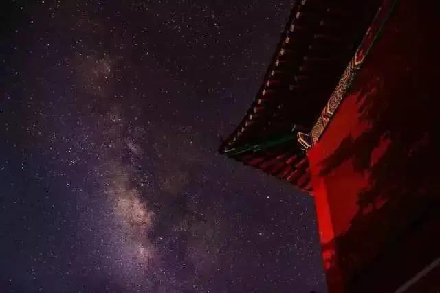 关于星空的诗句（描写星河璀璨的诗句）