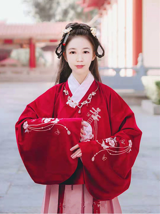 沁园春格律平仄格式（沁园春词牌格律填词技巧）