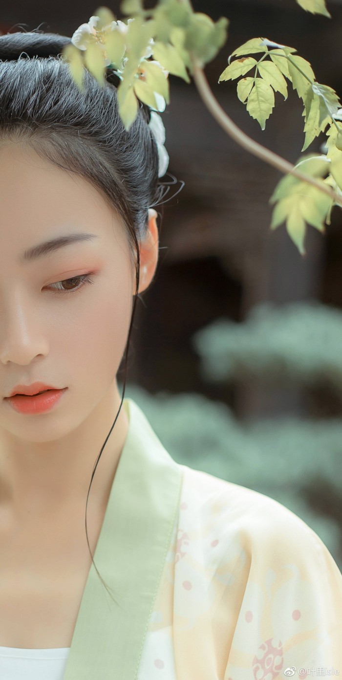 对往事美好回忆的诗句（形容往事不可追忆的句子）