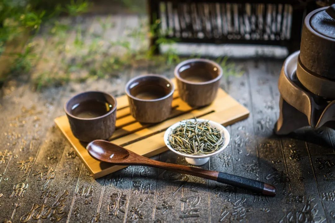 发朋友圈向往生活的句子（向往未来的正能量语录）