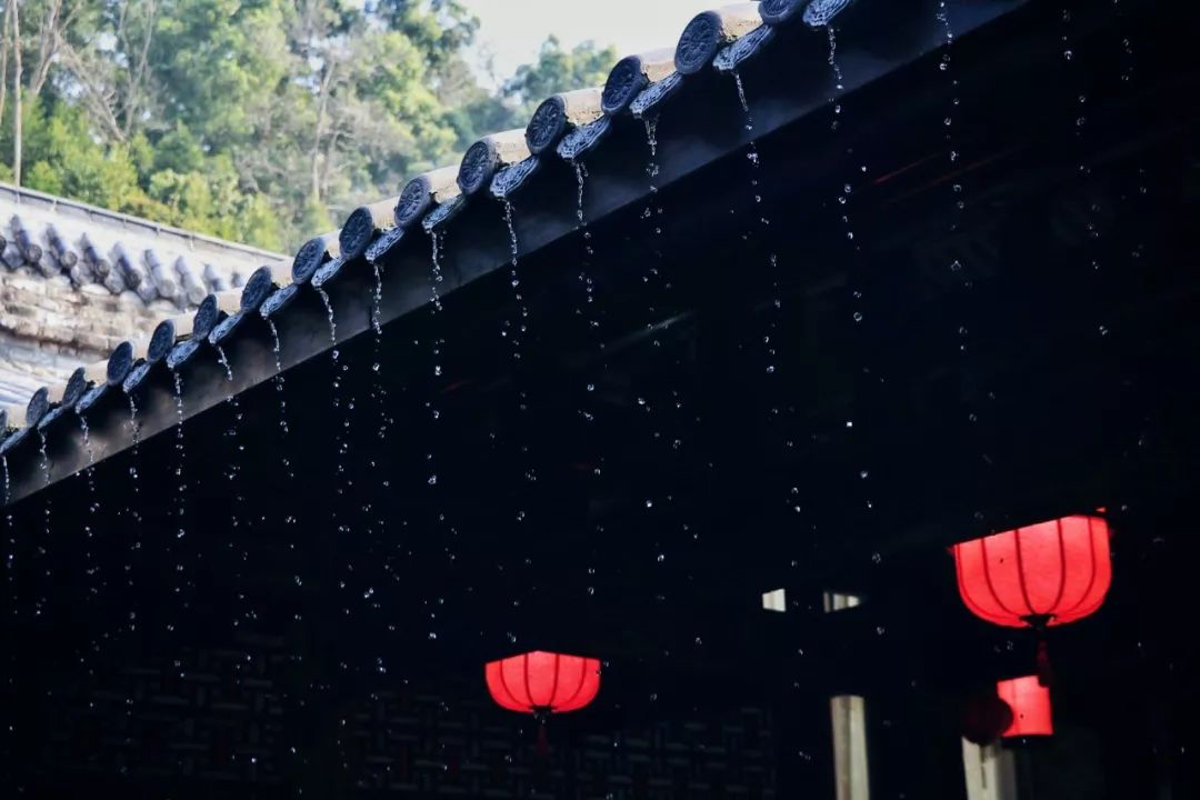 伤感爱情古诗词大全（描写爱情的伤感诗词）