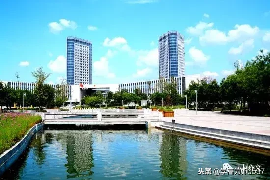 描写家乡的句子和段落（关于家乡的唯美句子开头）
