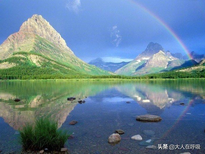 面朝大海的唯美句子（岁月静好面朝大海的经典语录）