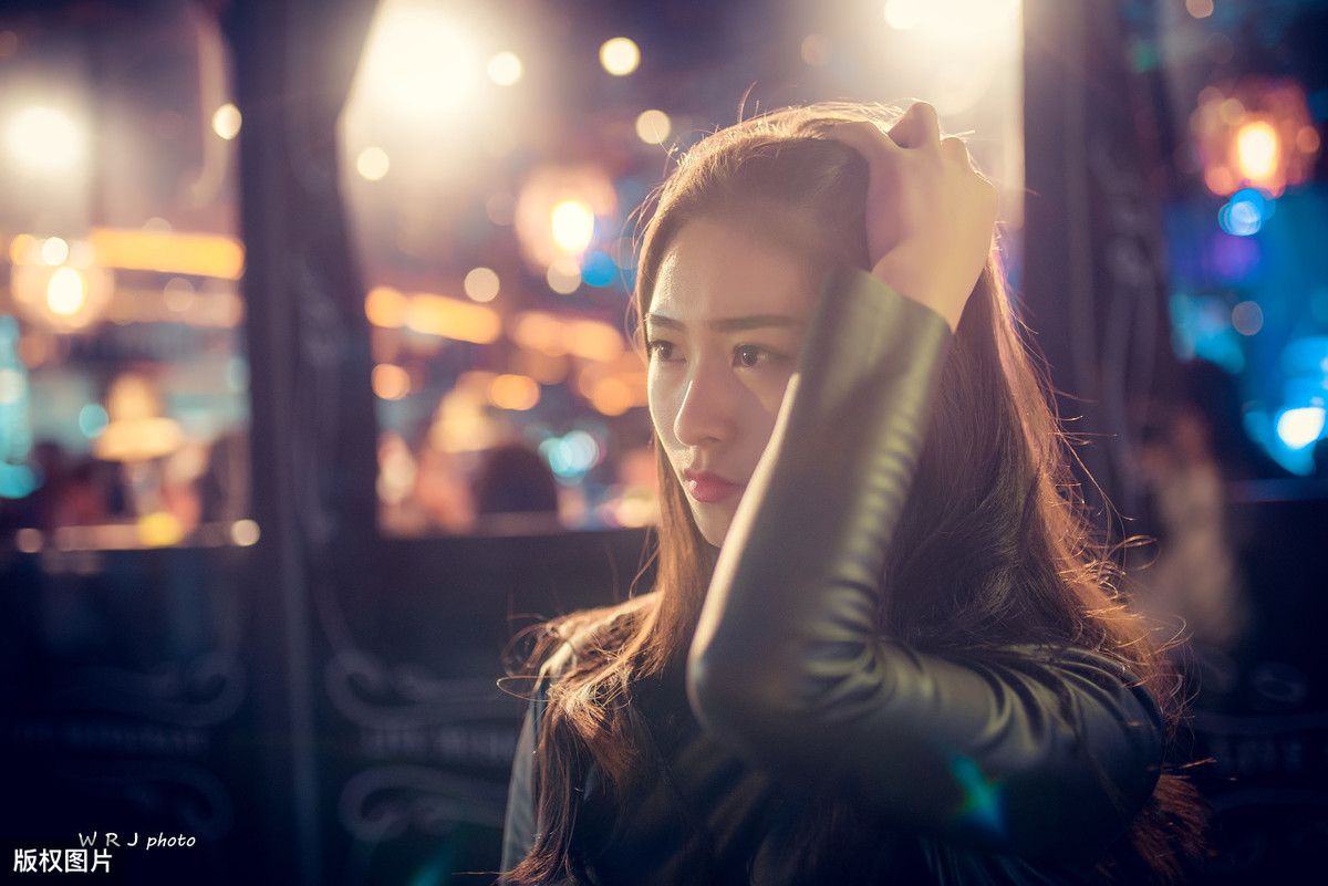 现实又很扎心的句子（2021年最走心的经典句子）
