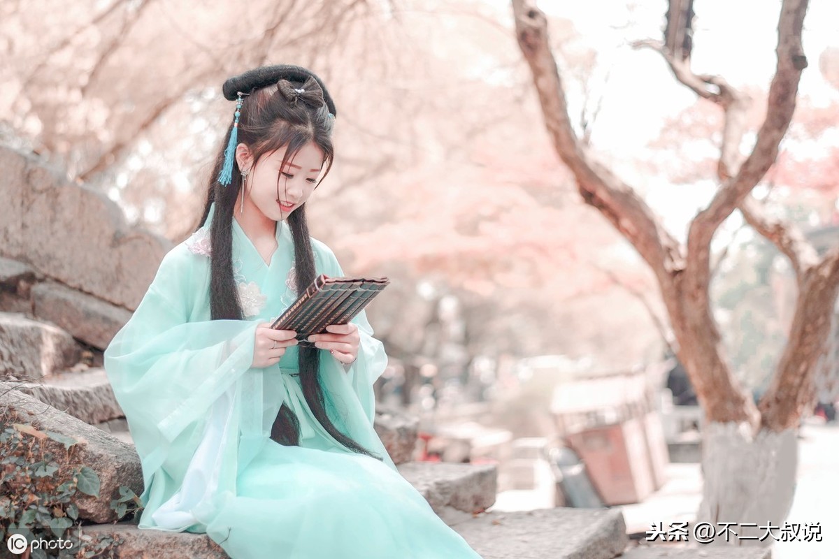 古言小说里最虐心的句子（最值摘抄的60条虐心美句）