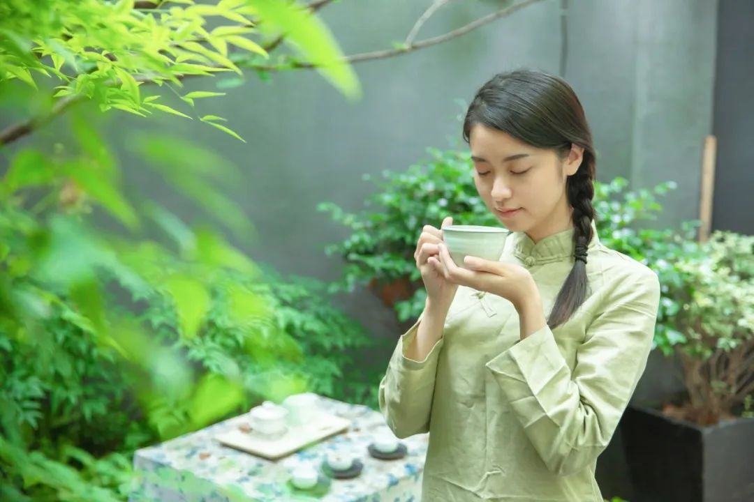 爱情的诗句古诗词（表达爱情美好的诗句）