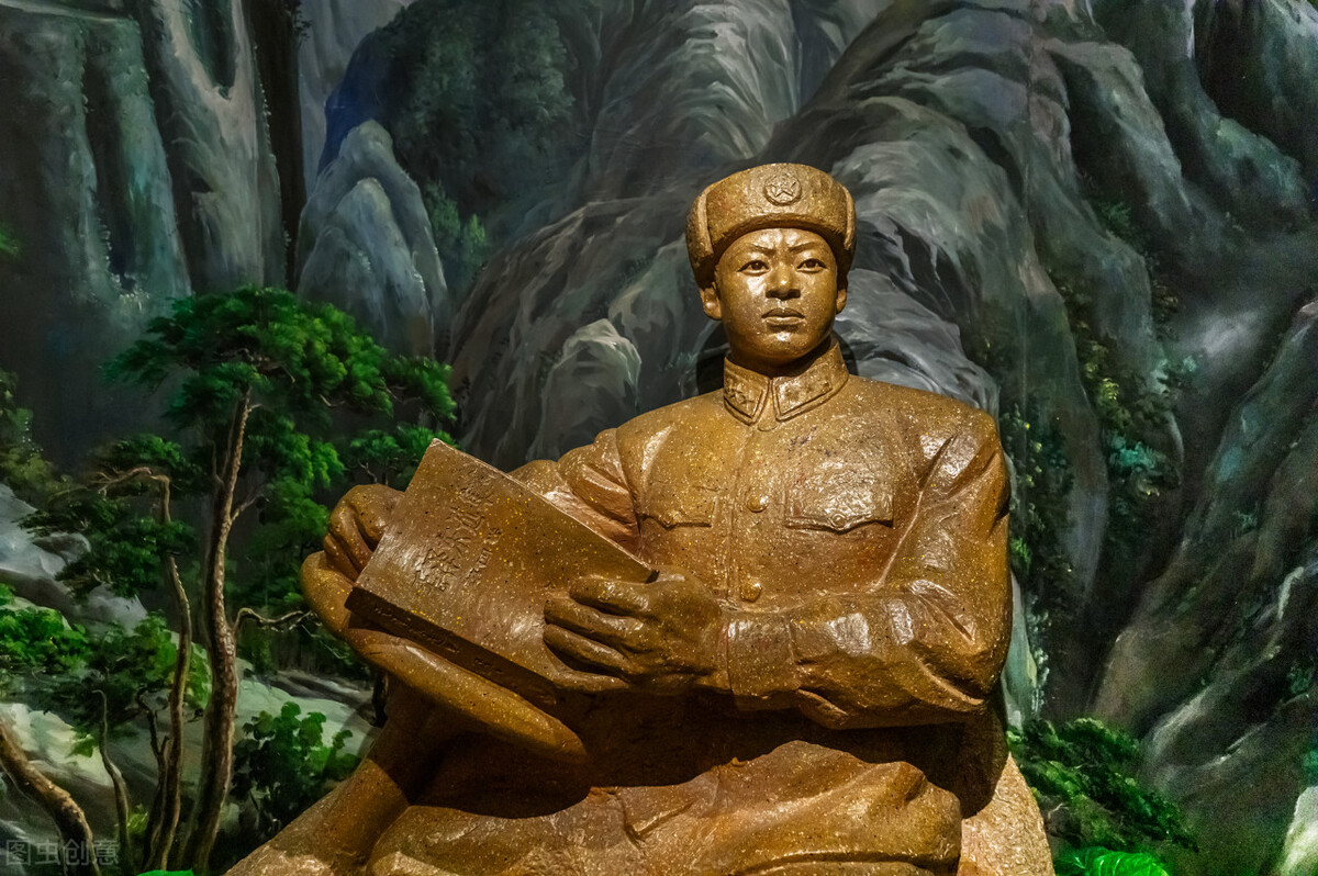 赞美革命烈士的诗歌（讴歌革命先烈的诗词歌赋）