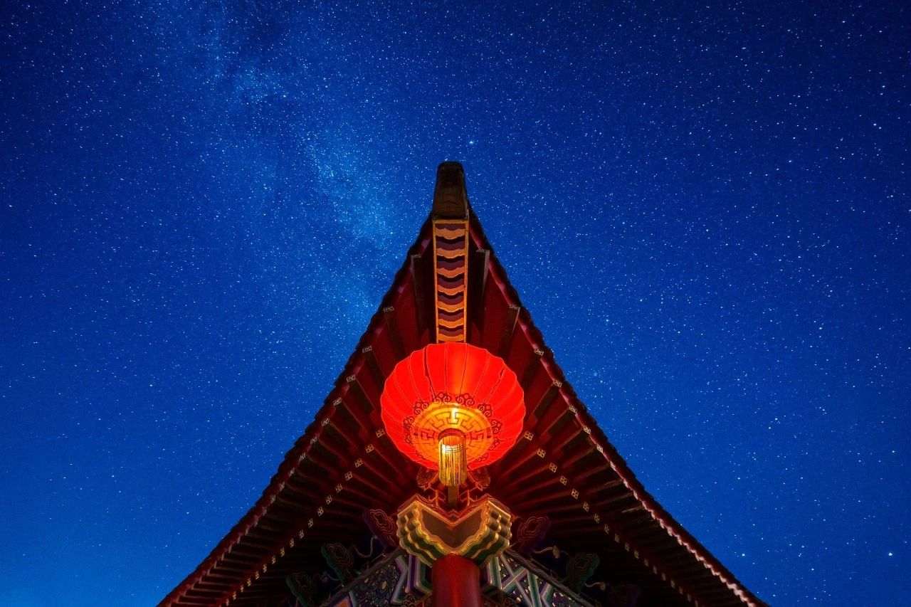 描写过年的诗句有哪些（关于春节的诗句古诗大全）