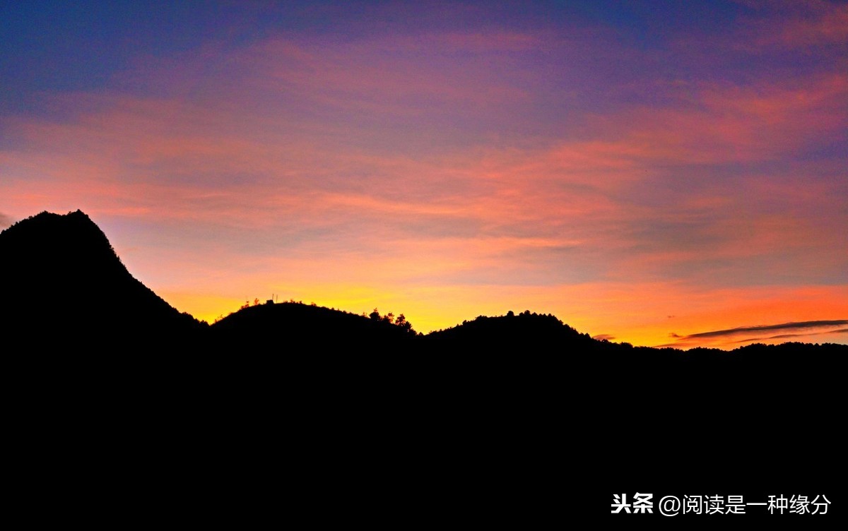 独坐敬亭山赏析（古诗翻译赏析大全简洁）