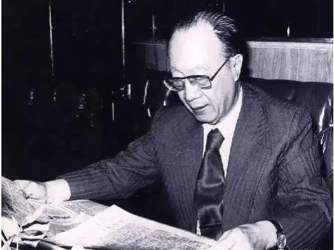 梁实秋散文代表作（梁实秋散文经典作品）