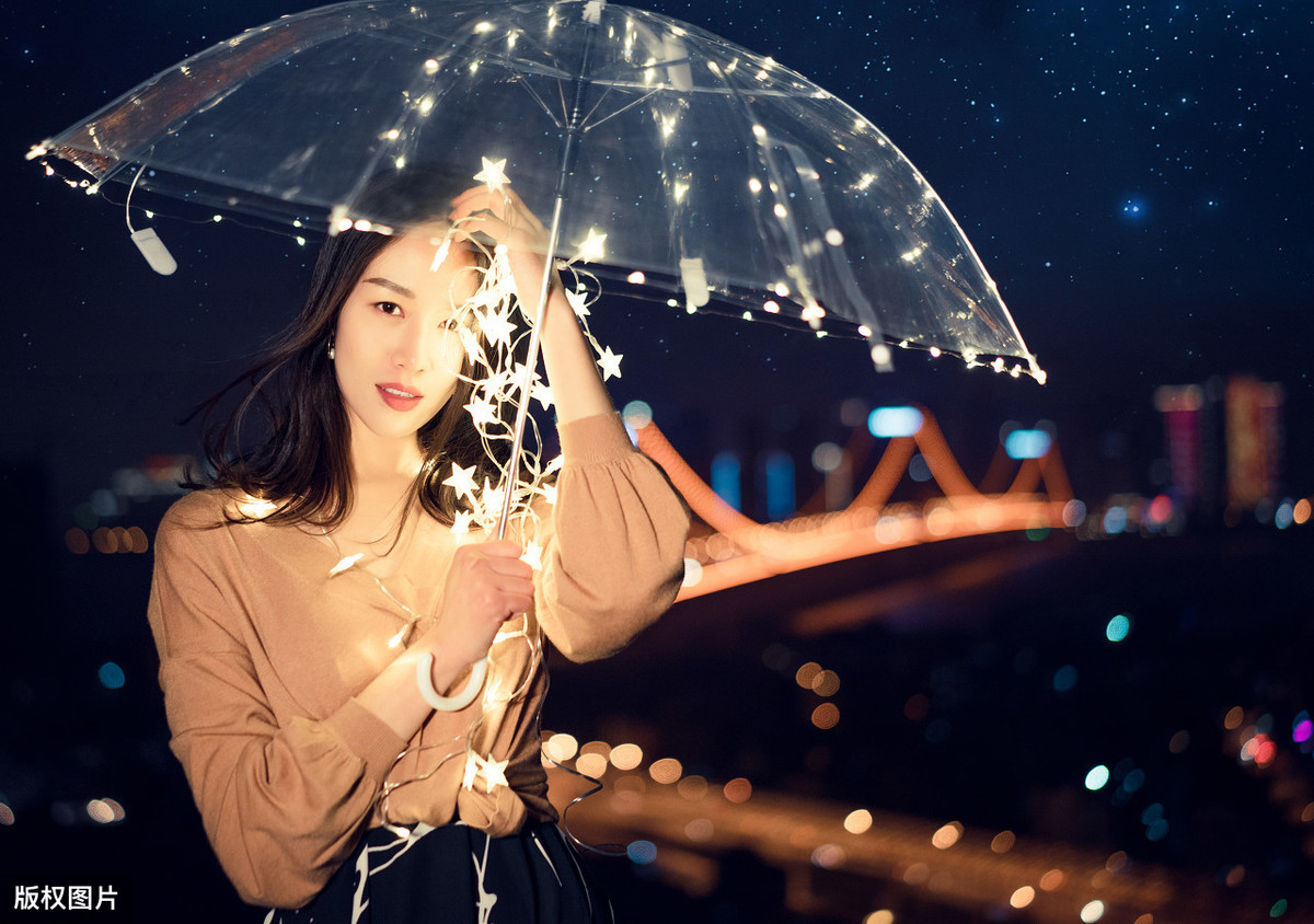 现实又很扎心的句子（2021年最走心的经典句子）