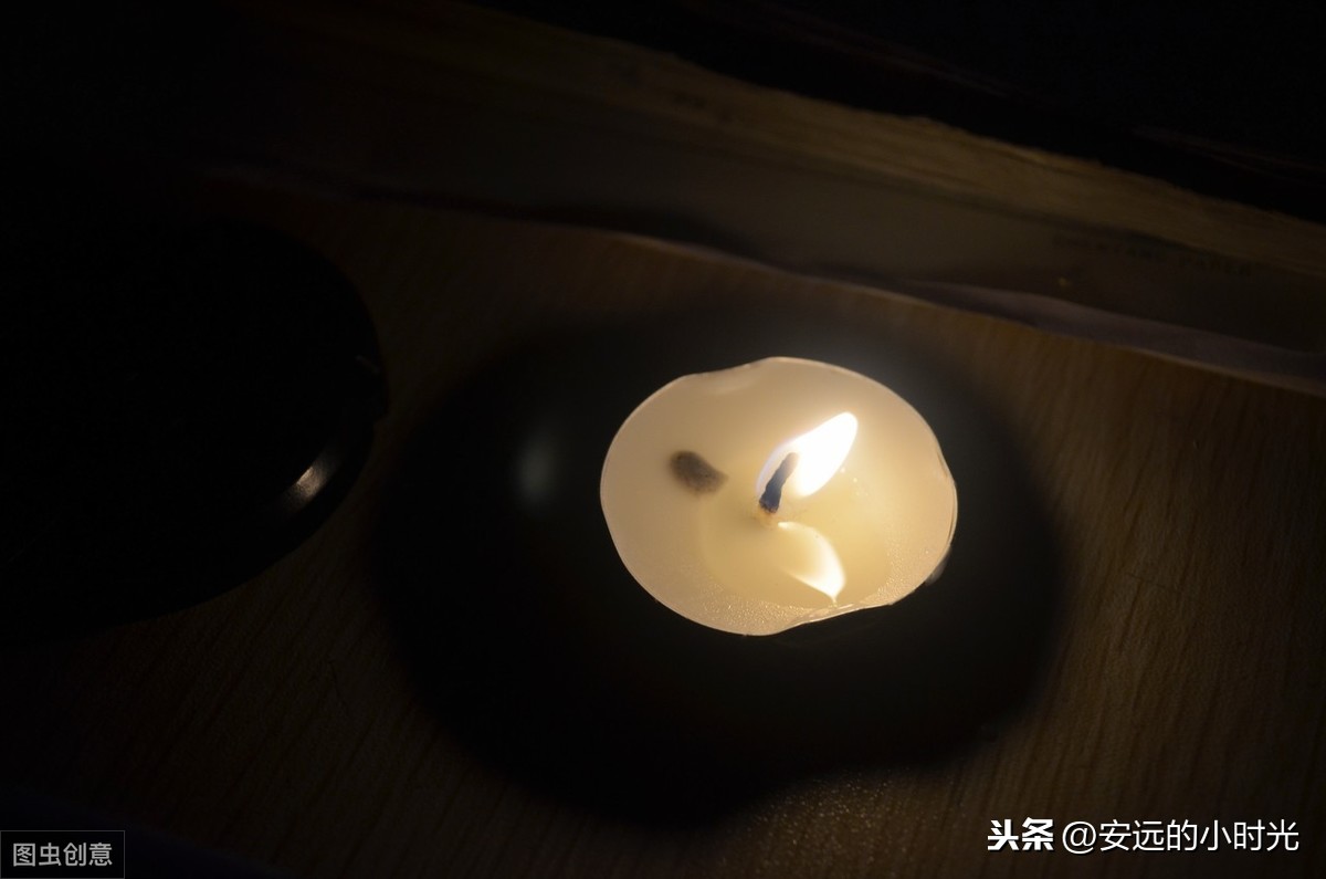 顾城爱情诗句经典（最能打动人的现代情诗）