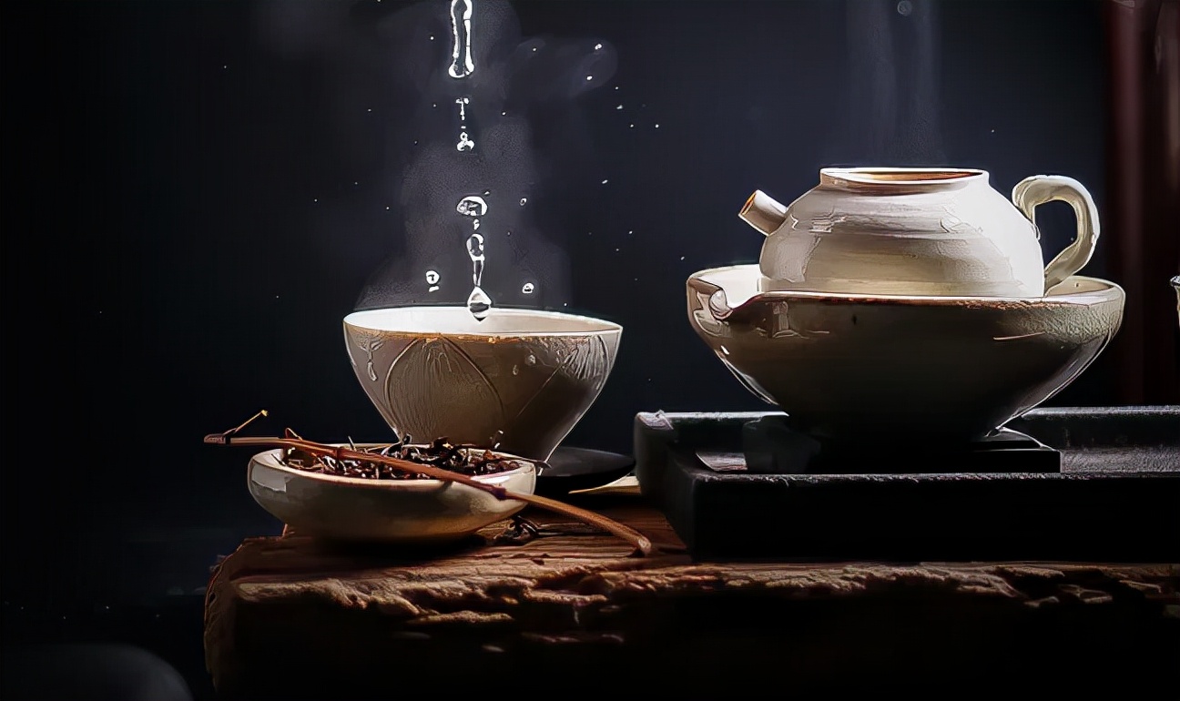 酒的诗句经典语录（喝酒的段子精辟句子）