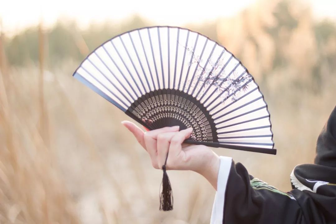 人间真情的古诗词（赞美人间真情的诗词）