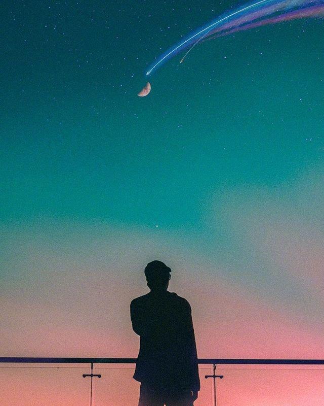 夜晚凄凉悲伤又唯美的句子（最适合晚上发圈的伤感说说）