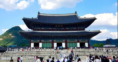 2023年8月中国飞韩国的机票贵吗-8月去韩国什么时候机票便宜