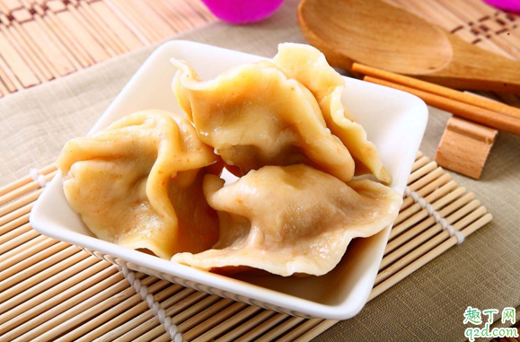 新鲜饺子一定要用开水煮吗 新鲜饺子为什么不能用冷水煮