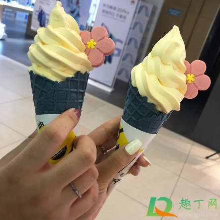 麦当劳芝士咸蛋黄华夫筒冰淇淋好吃吗-麦当劳芝士咸蛋黄甜筒多少钱