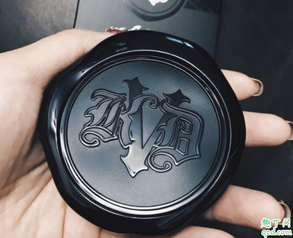 KVD粉饼可以干湿两用吗 kat von d粉饼怎么样好用吗