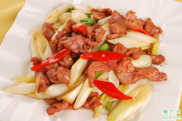 葱爆羊肉用羊的什么部位 葱爆羊肉用什么位置的肉