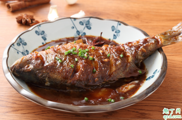 淡水鱼有土腥味怎么办 做淡水鱼怎么去除土腥味