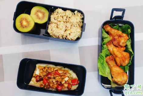 女生上班带饭丢人吗 每天上班自己带饭好吗