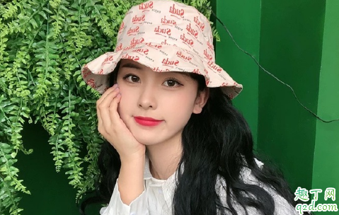 女同事开玩笑喜欢动手怎么办 怎么面对别人乱开玩笑