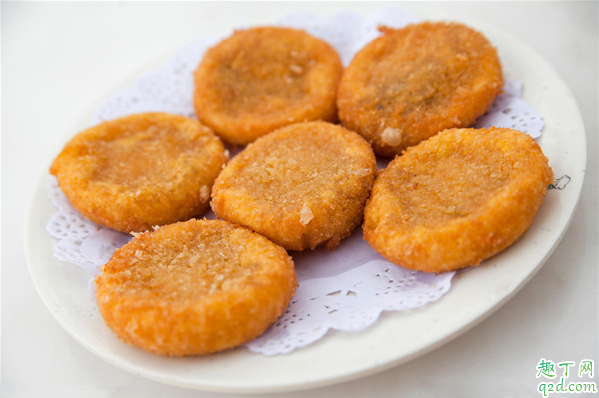 南瓜饼用发面还是烫面 南瓜饼做发面的好还是做不发面的