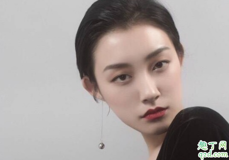 女朋友让摸就是不让我进怎么办 看了亲了摸了就不让进去说明什么