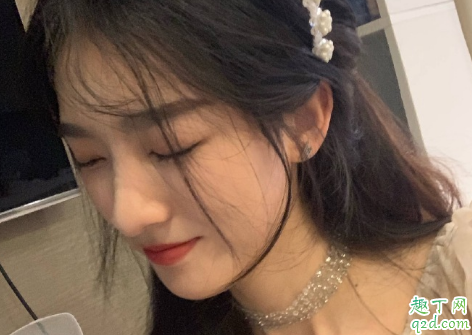 他老婆发信息骂我我要回吗 第三者要不要争取爱情