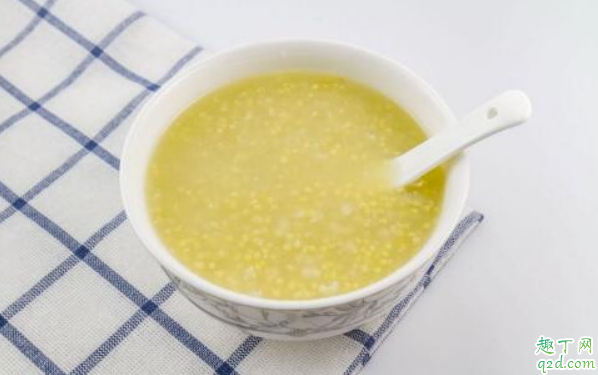 小米粥怎么熬出米油 小米粥怎么熬浓稠又香