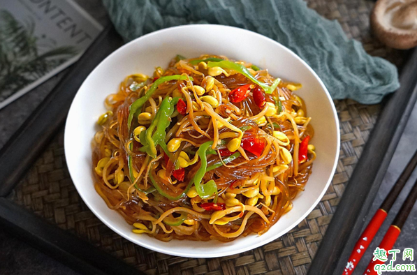 豆芽炒粉条粉条需要焯水吗 豆芽炒粉条豆芽需要焯水吗
