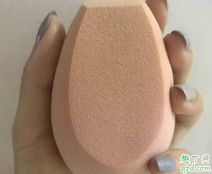 三月兔美妆蛋和rt美妆蛋哪个好 三月兔和rt美妆蛋使用对比评测