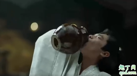 庆余年范闲醉酒写诗是哪一集 庆余年有几个是穿越的