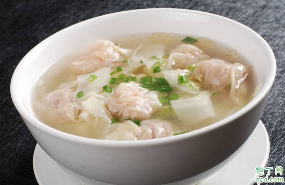 饺子和馄饨有什么不一样 馄饨是不是饺子的另外一种叫法