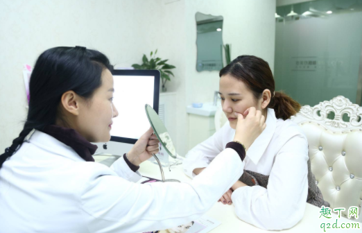 自体抽脂隆胸危险吗 瘦子能做自体脂肪隆胸吗