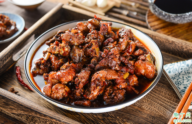 炒辣子鸡需要提前腌制一会吗 辣子鸡要腌制多久