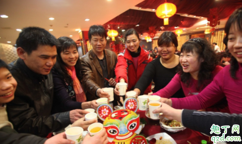 大年三十为什么吃年夜饭 大年三十几点吃年夜饭最好