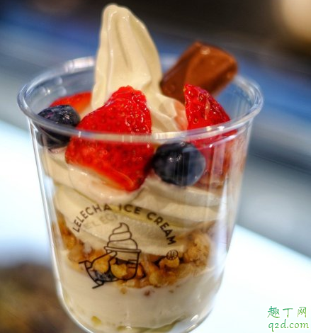 乐乐茶德芙仲夏莓果雪糕杯多少钱 乐乐茶德芙仲夏莓果雪糕杯好吃吗