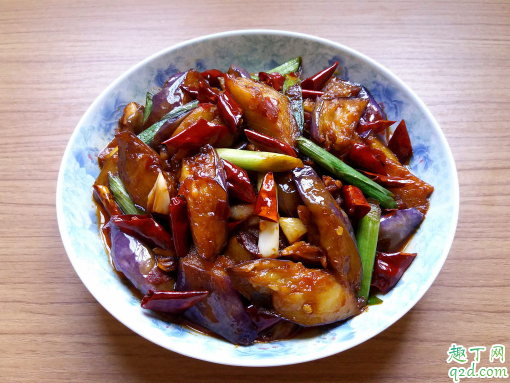 红烧茄子炸茄子用大火还是小火 红烧茄子炸茄子用什么火候好