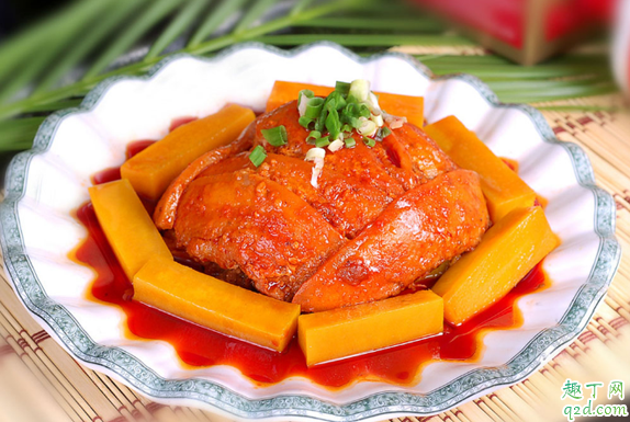 粉蒸肉可以放南瓜里面蒸吗 粉蒸肉南瓜放上面还是在下面