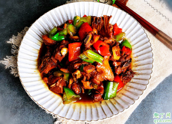 烧啤酒鸭是麻鸭好还是白鸭好 啤酒鸭用白鸭与麻鸭哪个好吃