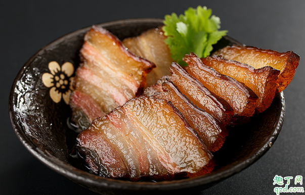 腊肉吃之前要洗一下吗 做好的腊肉吃之前肉要不要洗