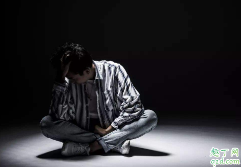 什么药治疗抑郁症好 治疗抑郁症药进口的好还是国产的好