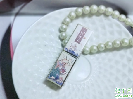 卡婷春江花月夜润唇膏好用吗 卡婷春江花月夜润唇膏使用测评