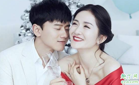 张杰谢娜外滩热吻视频在哪看 谢娜坐张杰大腿秀恩爱