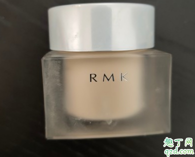 RMK水凝光采粉霜色号选择 RMK水凝光采粉霜适合什么肤质