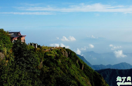 峨眉山旅游大巴一般是什么时候 上峨眉山在哪里坐大巴