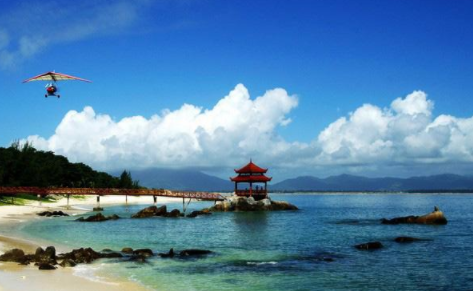 三亚旅游去哪个湾比较好 三亚旅游攻略自由行